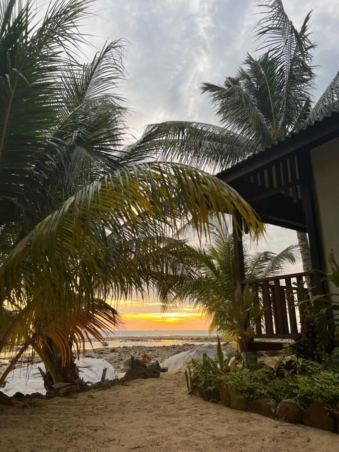 Beach House Kampung Genting المظهر الخارجي الصورة