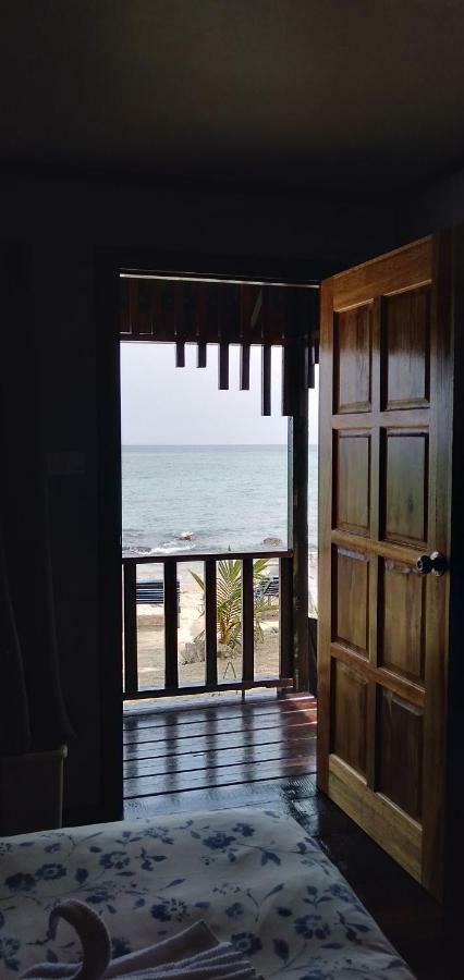Beach House Kampung Genting المظهر الخارجي الصورة